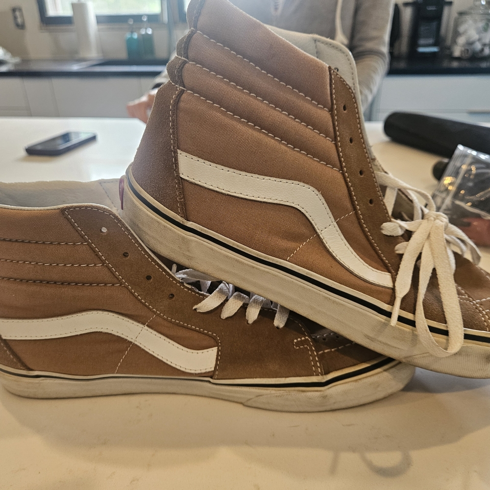 Vans Men's Sk8-Hi Classic High-Top Sneakers - Brown/White